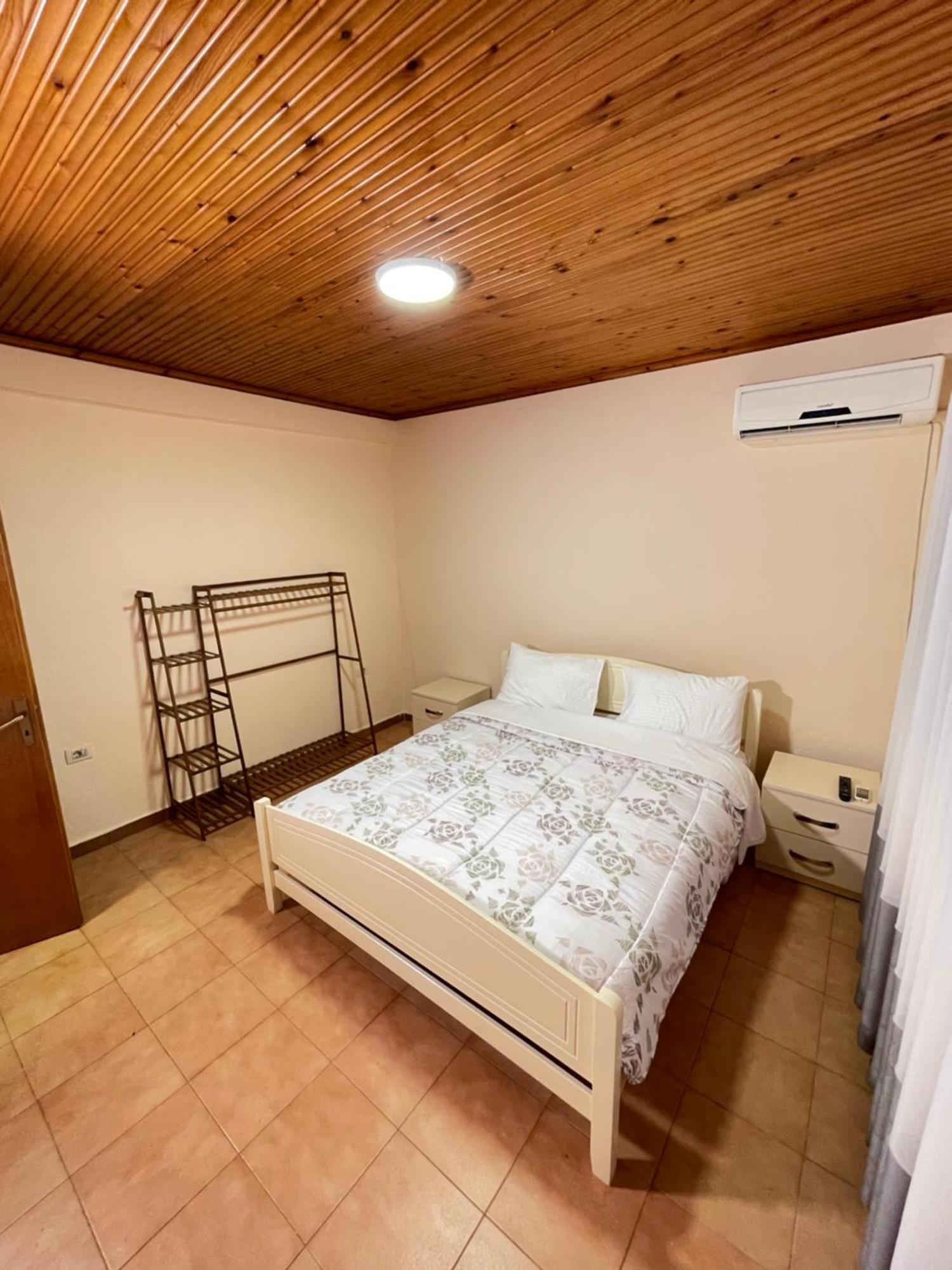 Shkodra Guest House & Trips Exteriér fotografie