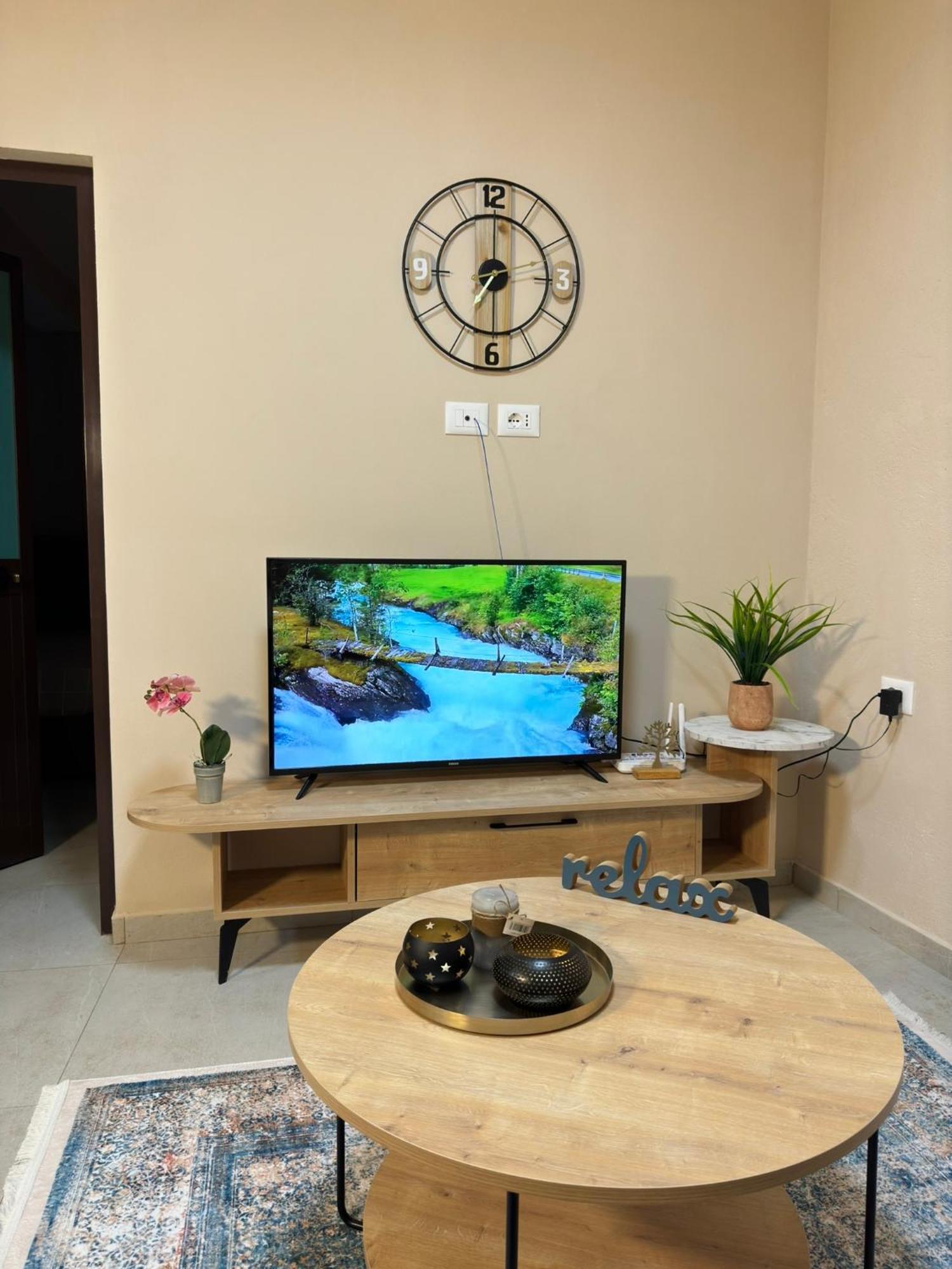 Shkodra Guest House & Trips Exteriér fotografie