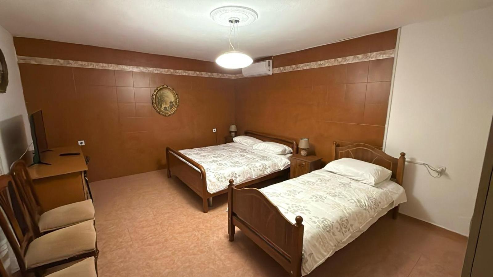 Shkodra Guest House & Trips Exteriér fotografie