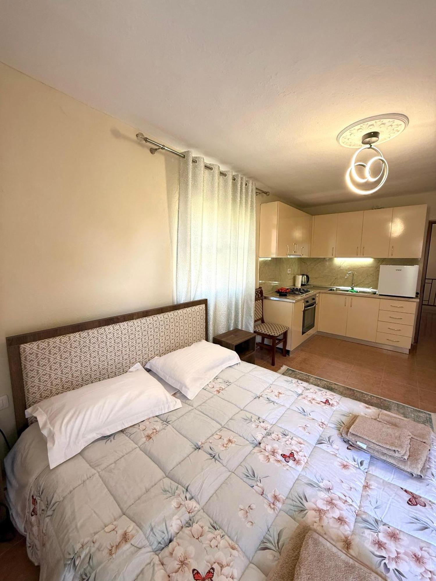 Shkodra Guest House & Trips Exteriér fotografie